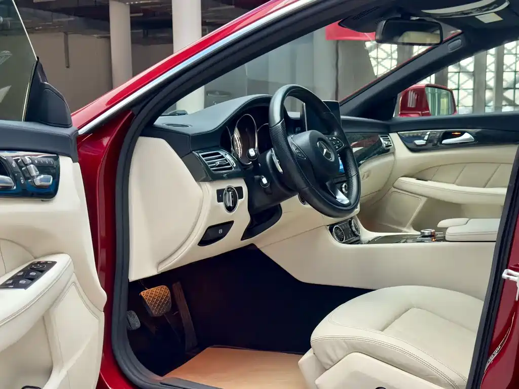 Mercedes-Benz CLS 2015 CLS 320 купить на сайте DeffCars