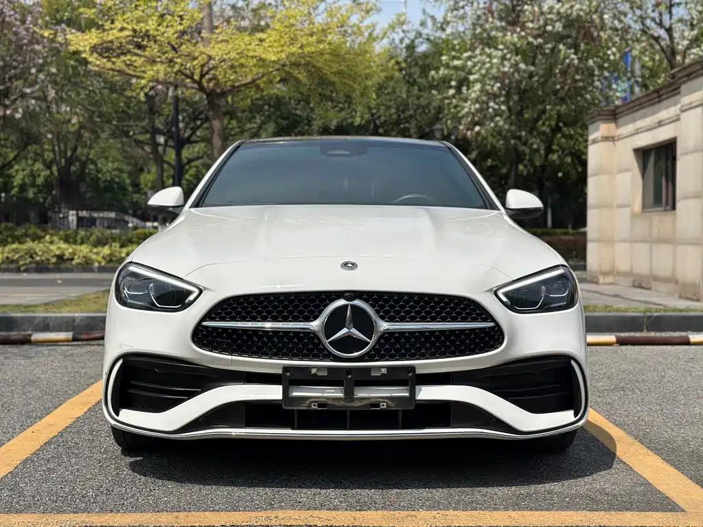 Mercedes-Benz C-Class 2024 facelift C 260 L sports version купить на сайте DeffCars