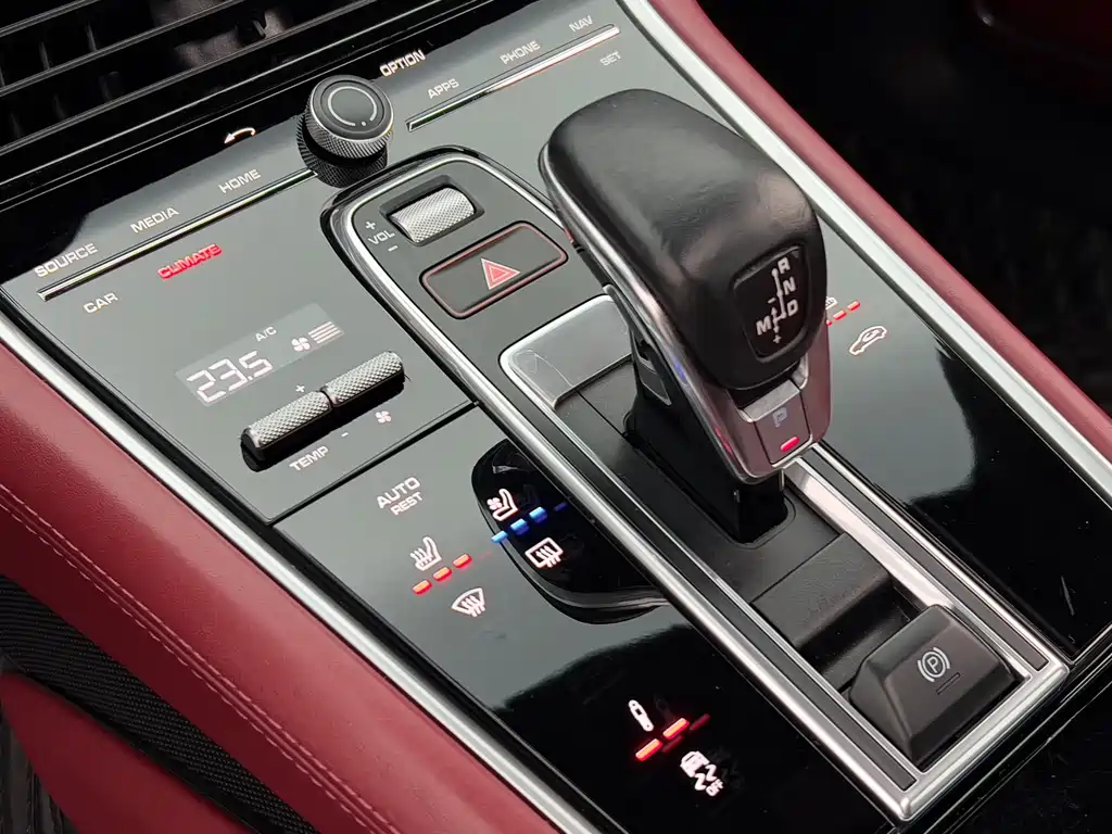 Panamera 2021 Panamera 4 Executive Extended Edition 2.9T купить на сайте DeffCars
