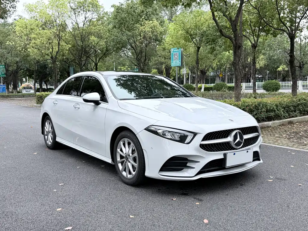 Mercedes-Benz A-Class 2021 A 200 L Sports Sedan Fashionable купить на сайте DeffCars
