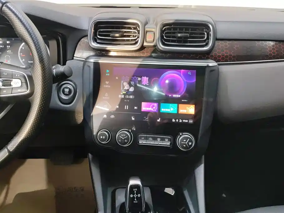 Lynk & Co 03 2020 2.0TD Automatic Pro Edition купить на сайте DeffCars