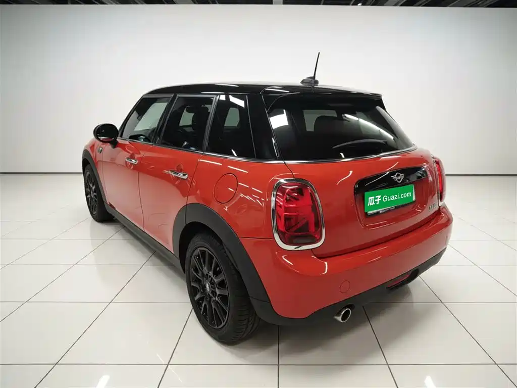 MINI 2018 1.5T COOPER Classic Five-Door Edition купить на сайте DeffCars