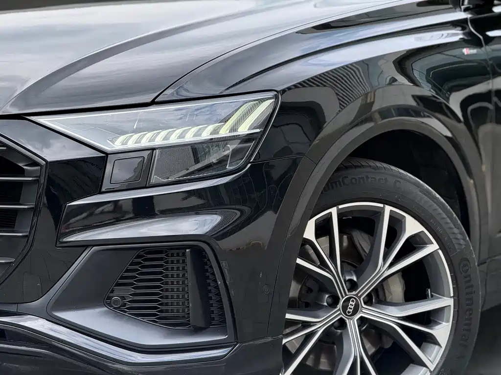 Audi Q8 2022 55 TFSI luxury and dynamic model купить на сайте DeffCars