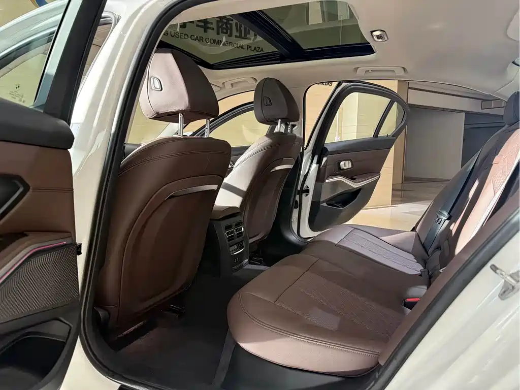 BMW 3 Series 2024 325Li M Sports Package купить на сайте DeffCars