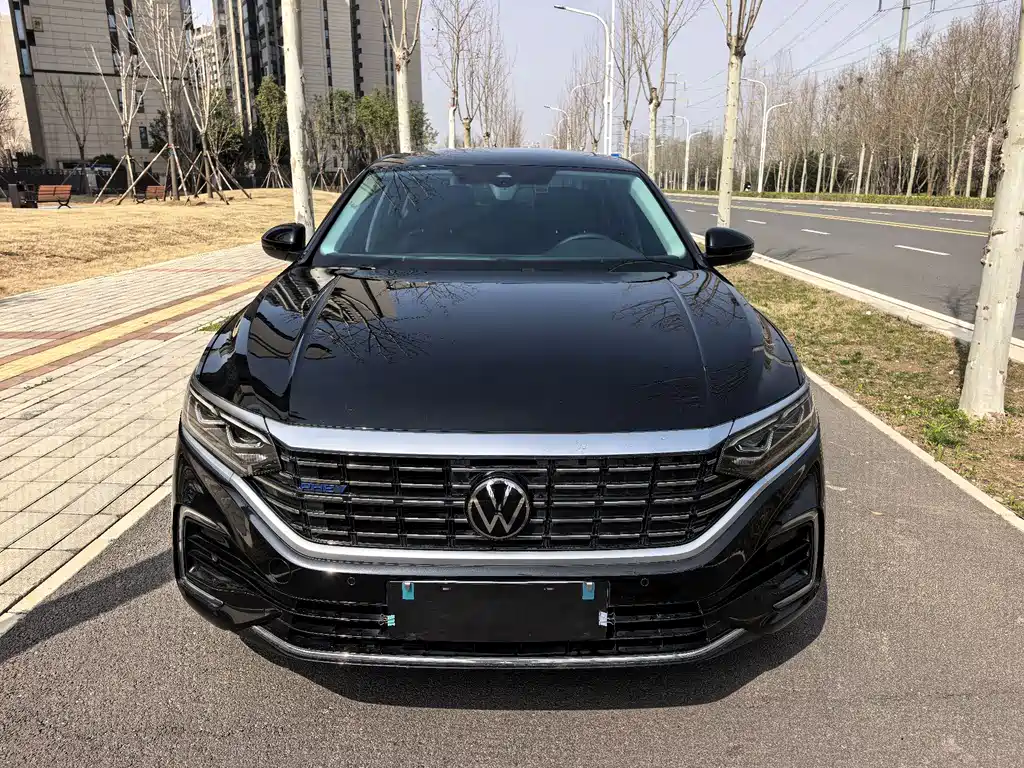 Passat New Energy 2022 430PHEV Hybrid Luxury Edition купить на сайте DeffCars