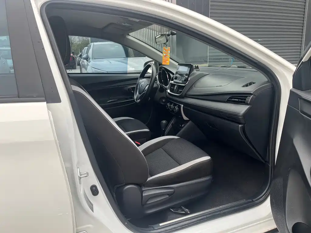 YARiS L Zhixuan 2022 model Zhixuan X 1.5L CVT leading PLUS version купить на сайте DeffCars