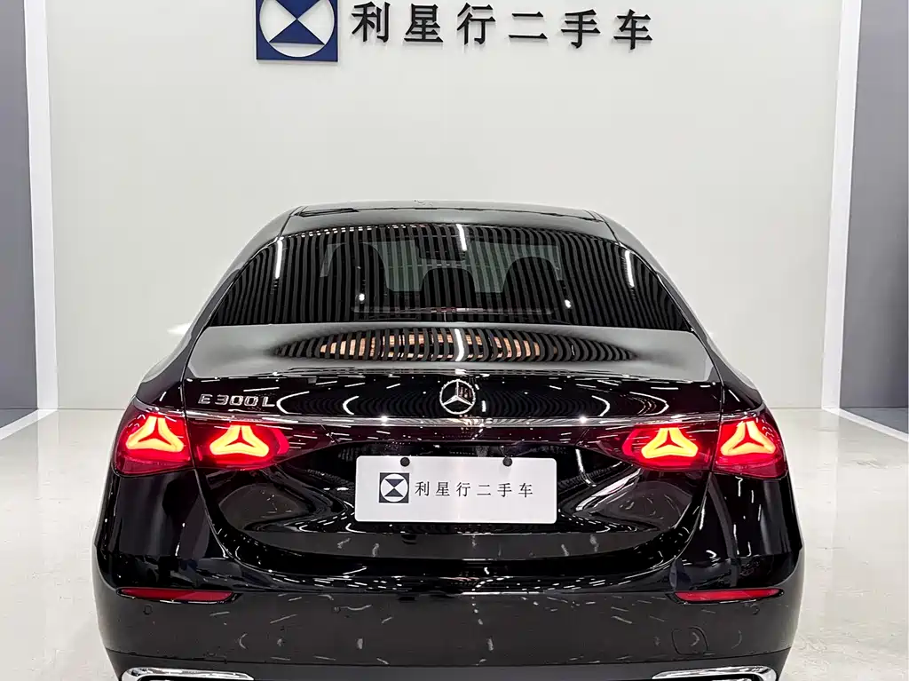 Mercedes-Benz E-Class 2025 E 300 L Luxury Model купить на сайте DeffCars