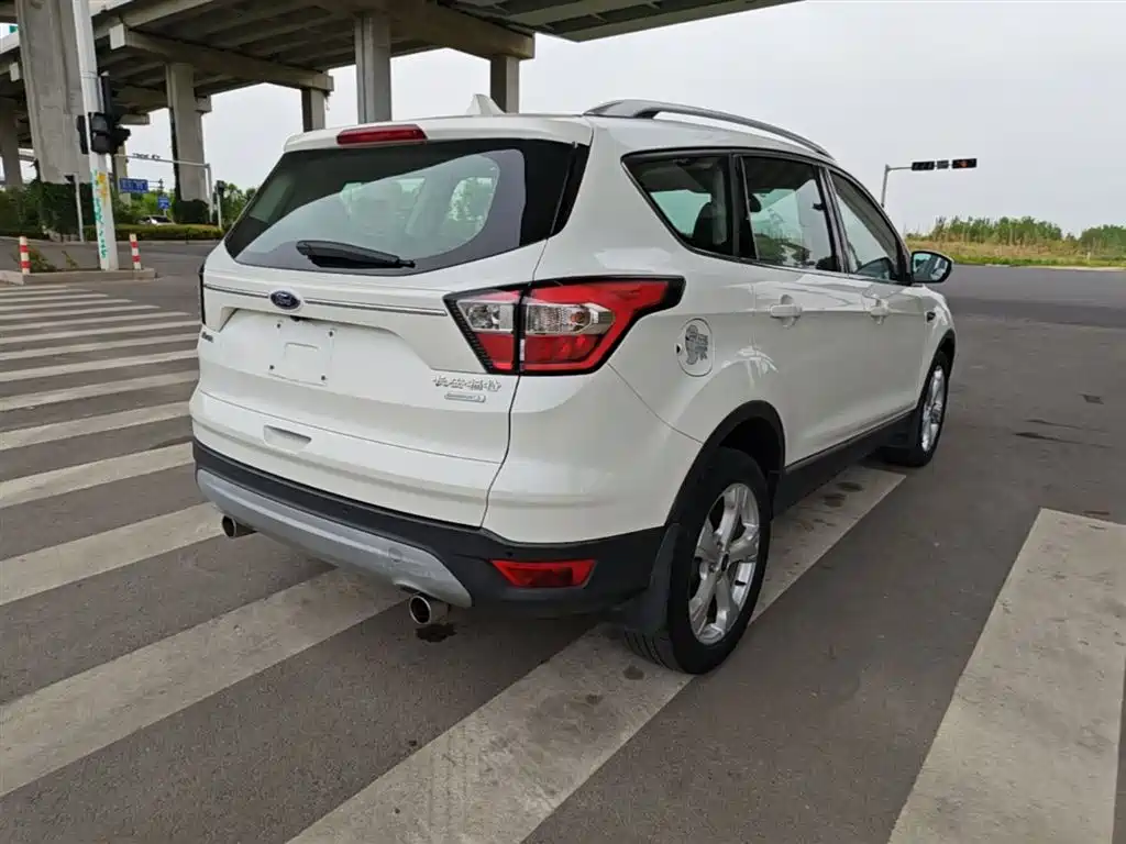 Escape 2018 facelift EcoBoost 180 two-wheel drive luxury wing купить на сайте DeffCars