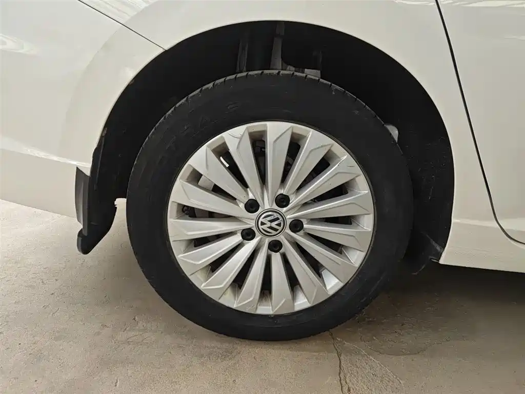 Lavida 2019 280TSI DSG Comfort Edition National VI купить на сайте DeffCars