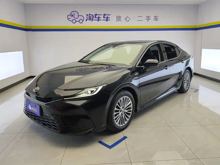 Camry 2024 Dual Engine 2.0HE Elite Edition купить на сайте DeffCars