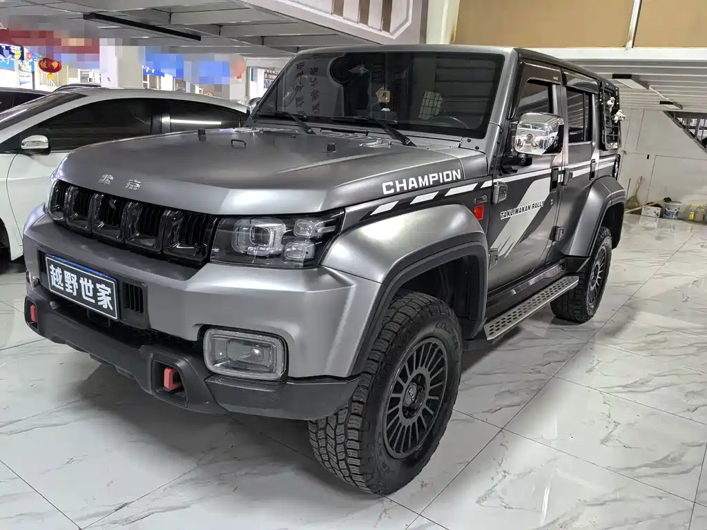 Beijing off-road BJ40 2023 2.0T automatic four-wheel drive ring tower championship version купить на сайте DeffCars