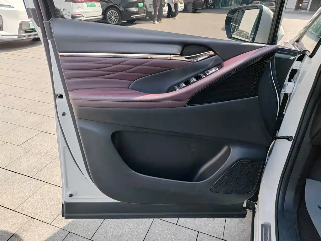 Trumpchi M8 2024 Master Series 400T Extreme Edition купить на сайте DeffCars