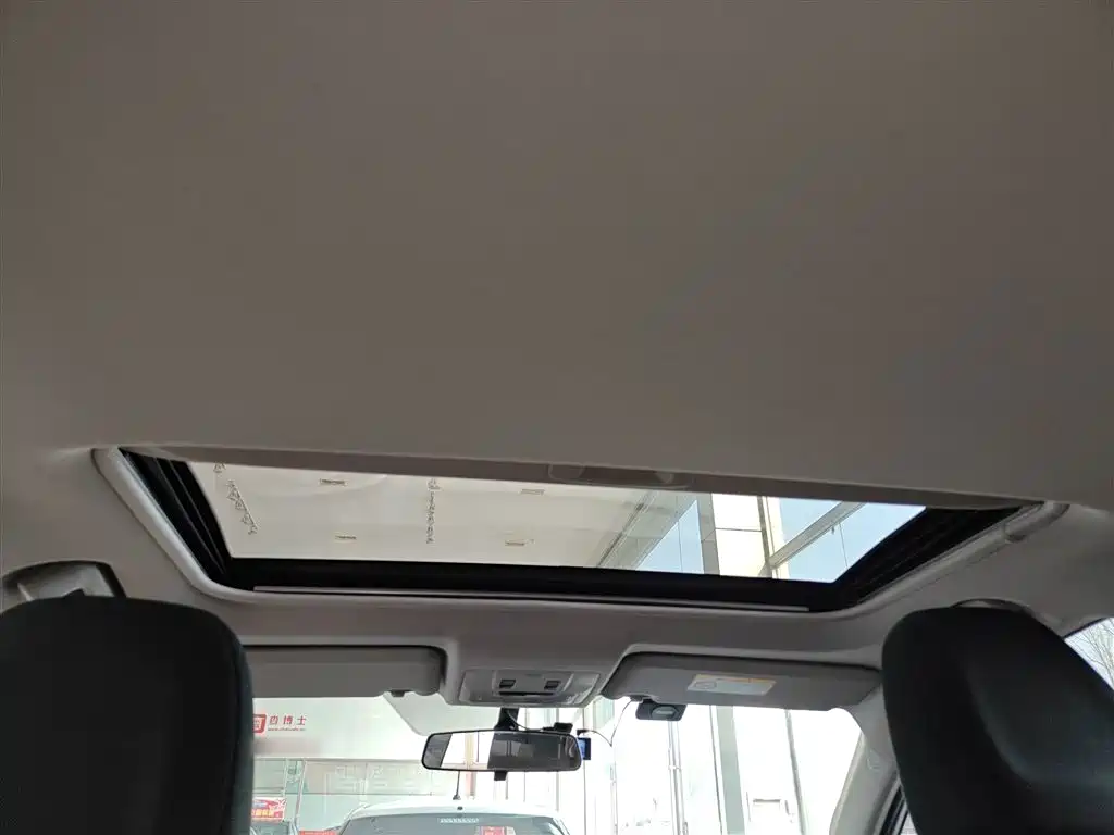 RAV4 Rongfang 2016 2.0L CVT two-wheel drive comfort version National V купить на сайте DeffCars