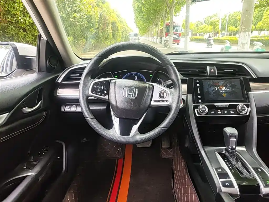 Civic 2019 220TURBO CVT Dynamic Edition National VI купить на сайте DeffCars