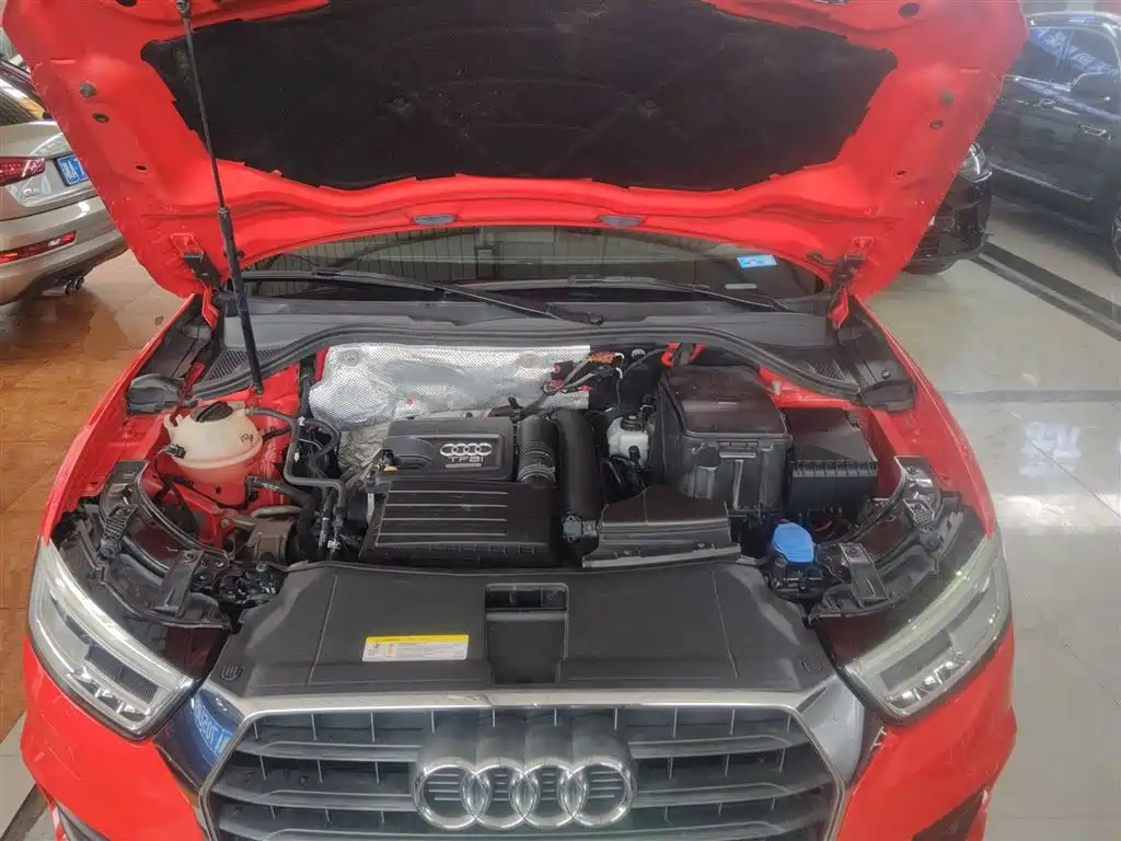Audi Q3 2018 30th Anniversary Model 30 TFSI Fashion Model купить на сайте DeffCars