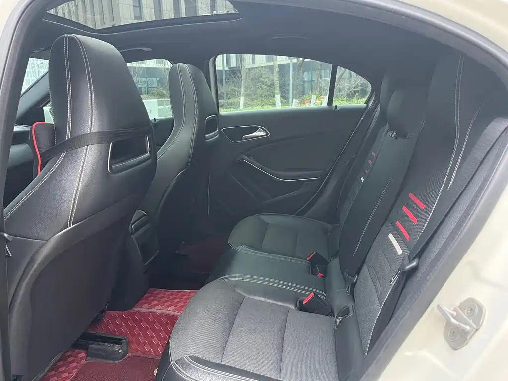 Mercedes-Benz A-Class Imported 2017 A 200 Dynamic купить на сайте DeffCars