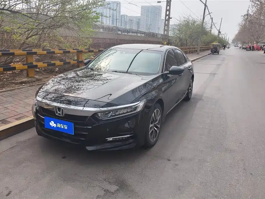 Accord 2018 Sharp Hybrid 2.0L Sharp Collar Edition National VI купить на сайте DeffCars