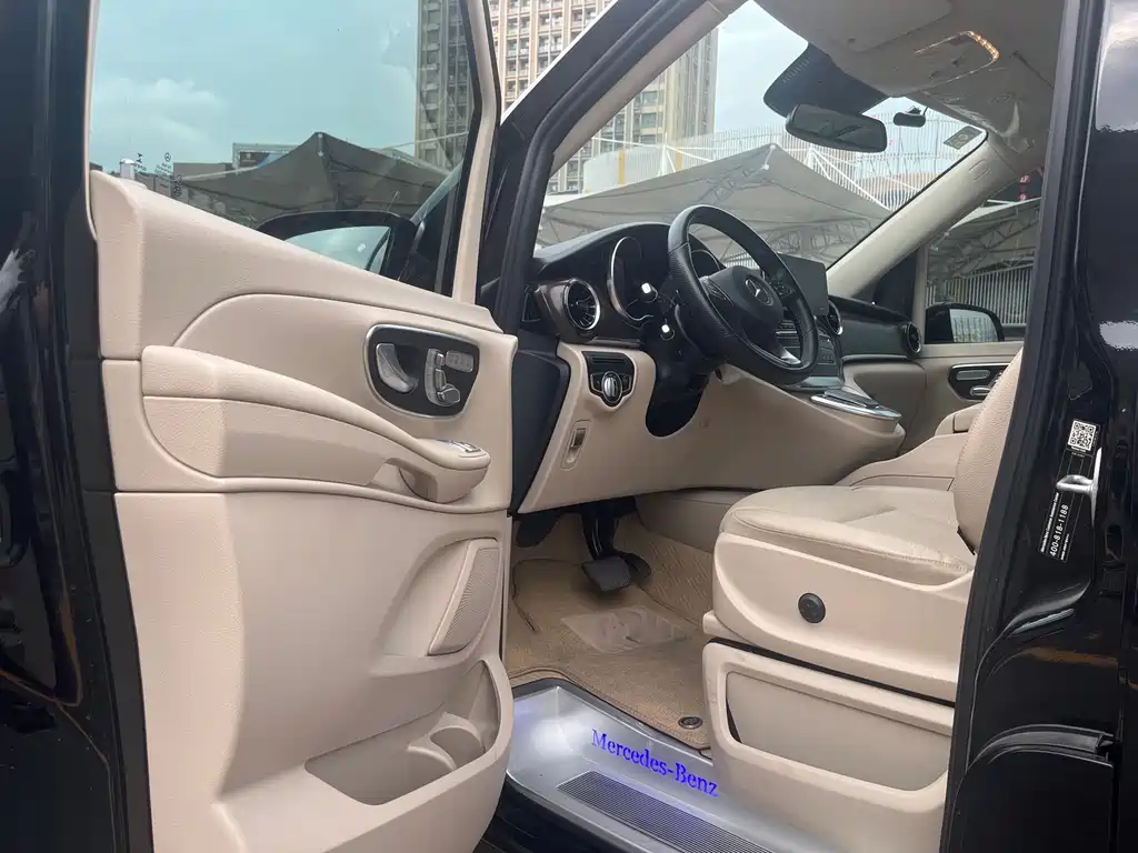 Mercedes-Benz V-Class 2022 V 260 Pilot Edition купить на сайте DeffCars