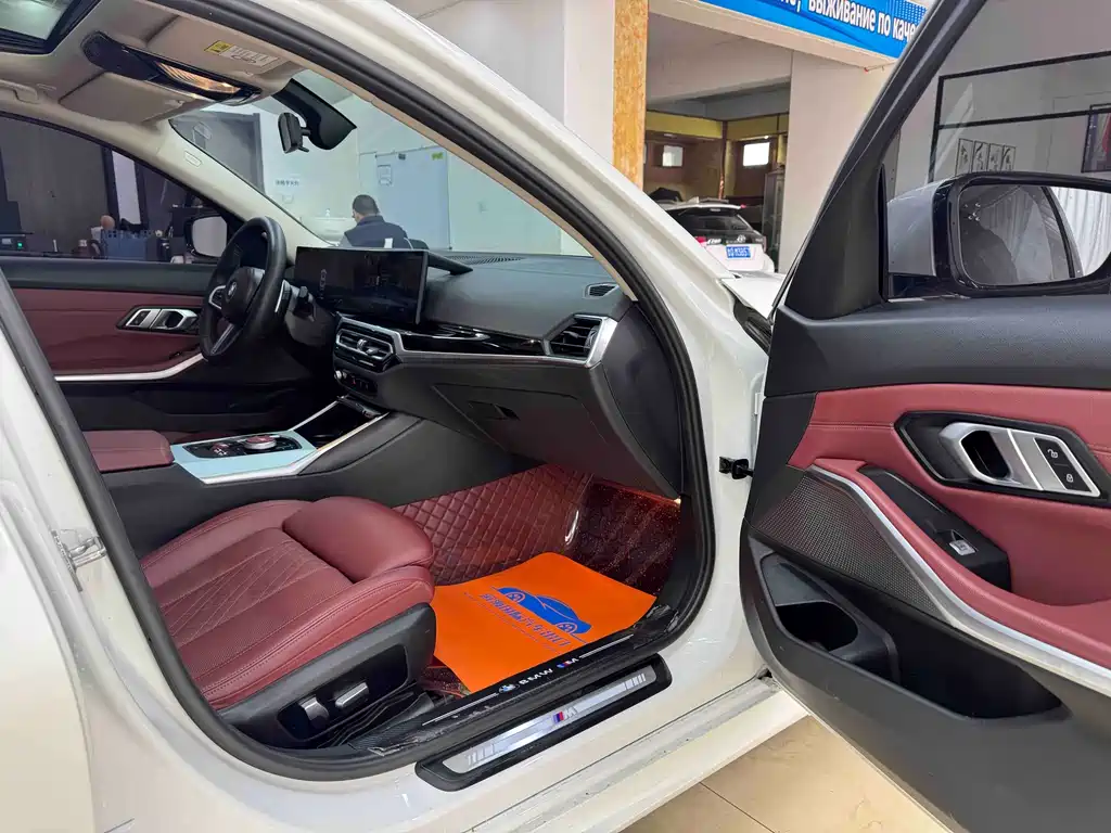BMW 3 Series 2023 320Li M Sports Package купить на сайте DeffCars