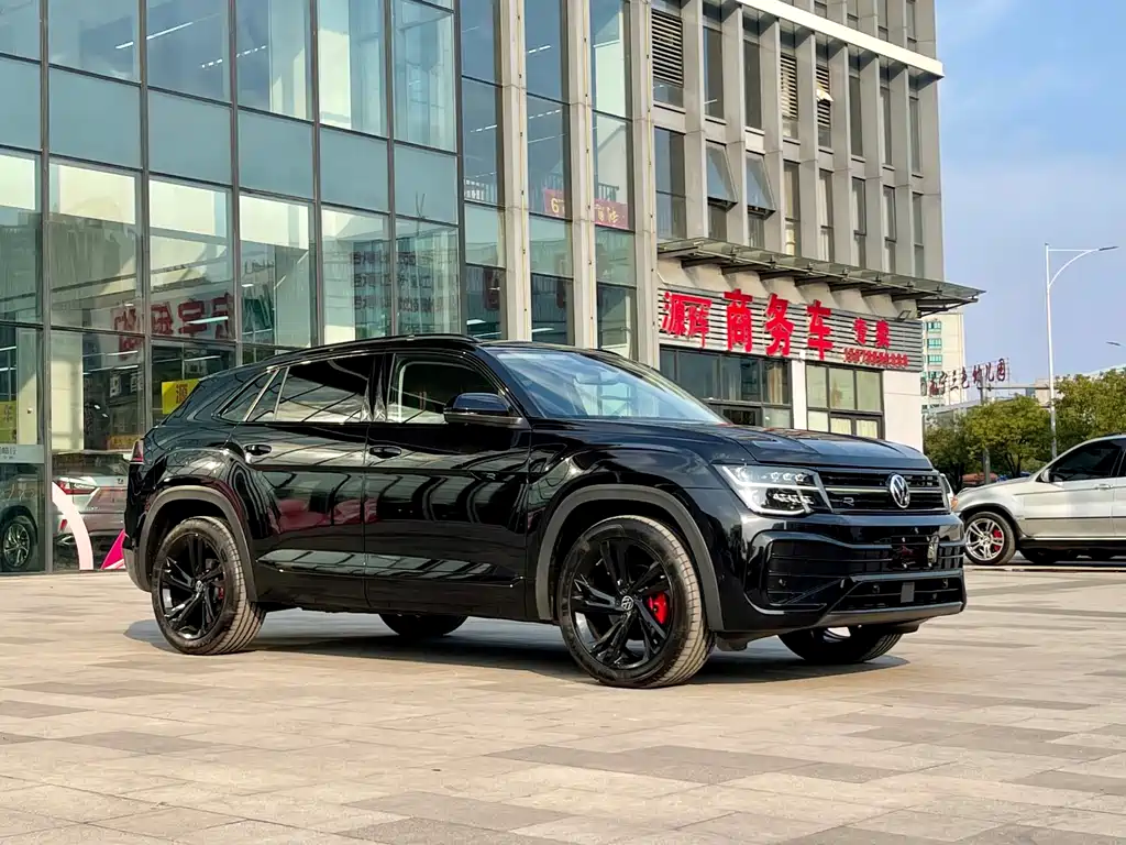 Touron 2024 Touron X 380TSI four-wheel drive Longxiang version купить на сайте DeffCars