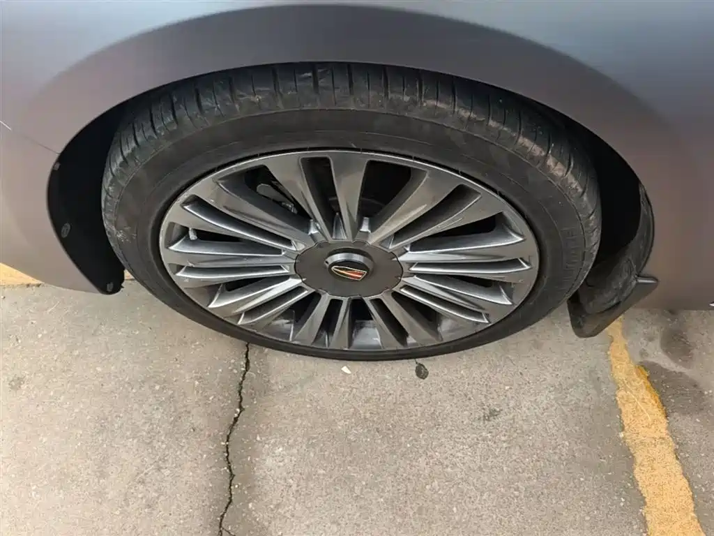 Hongqi H5 2019 30TD Zhilianyun Dynamic Edition купить на сайте DeffCars