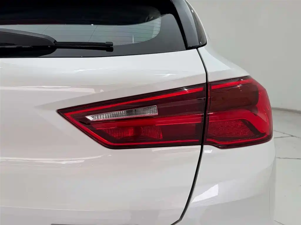 BMW X2 2020 sDrive20i M Off-Road Package купить на сайте DeffCars