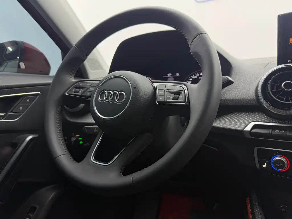 Audi Q2L 2022 35 TFSI fashionable and elegant купить на сайте DeffCars