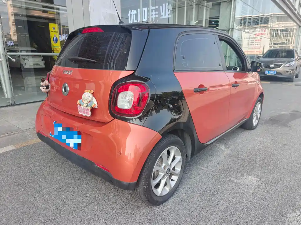smart forfour 2016 1.0L 52kW smart version купить на сайте DeffCars