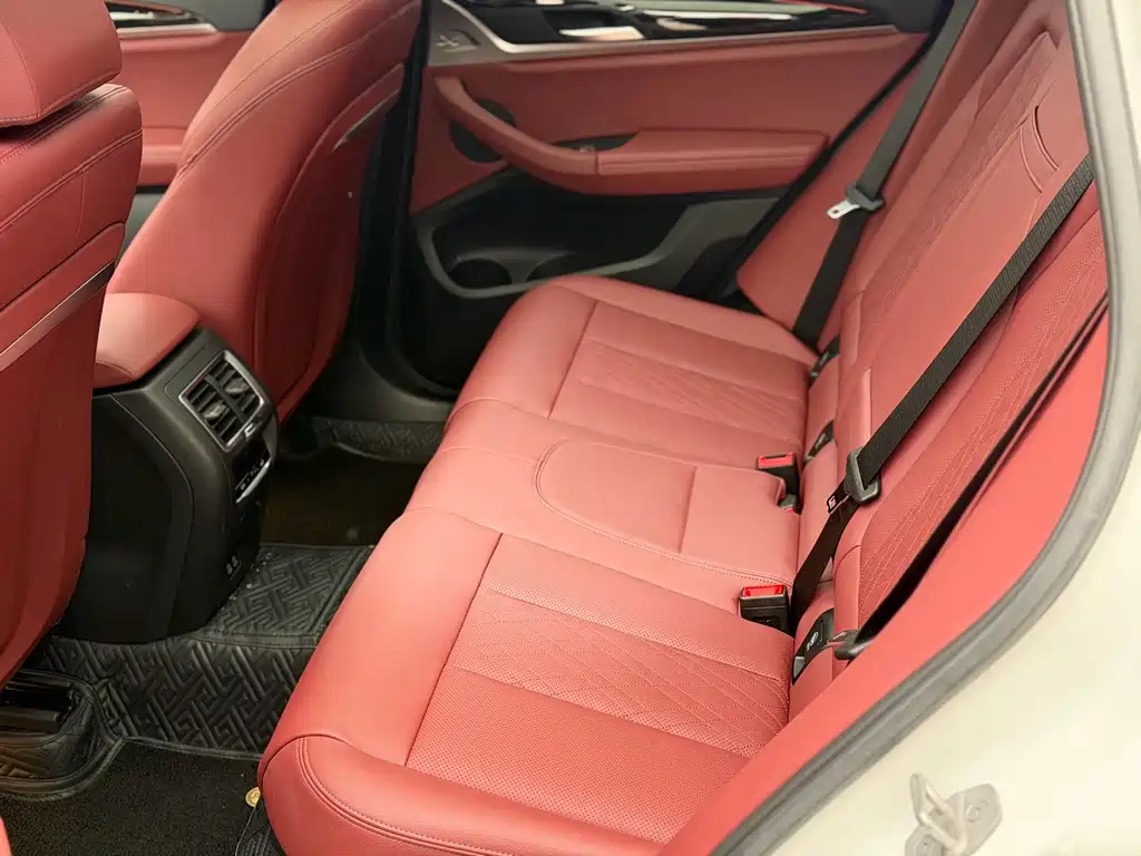 BMW X3 2022 facelift xDrive25i M sports package купить на сайте DeffCars