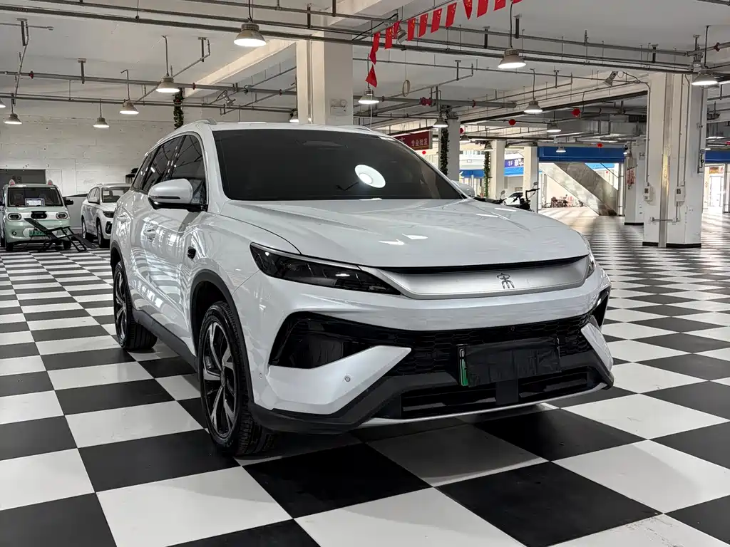 Song Pro New Energy 2026 DM-i 220KM Beyond Type купить на сайте DeffCars
