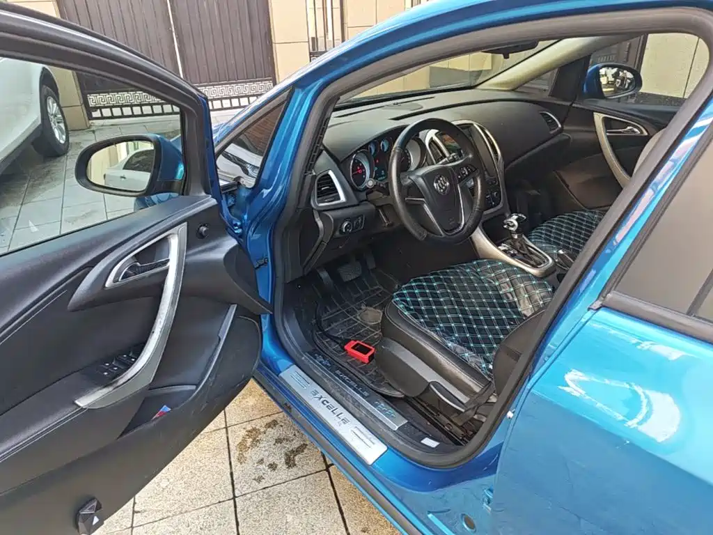 Excelle GT 2014 XT 1.6L automatic fashion version купить на сайте DeffCars