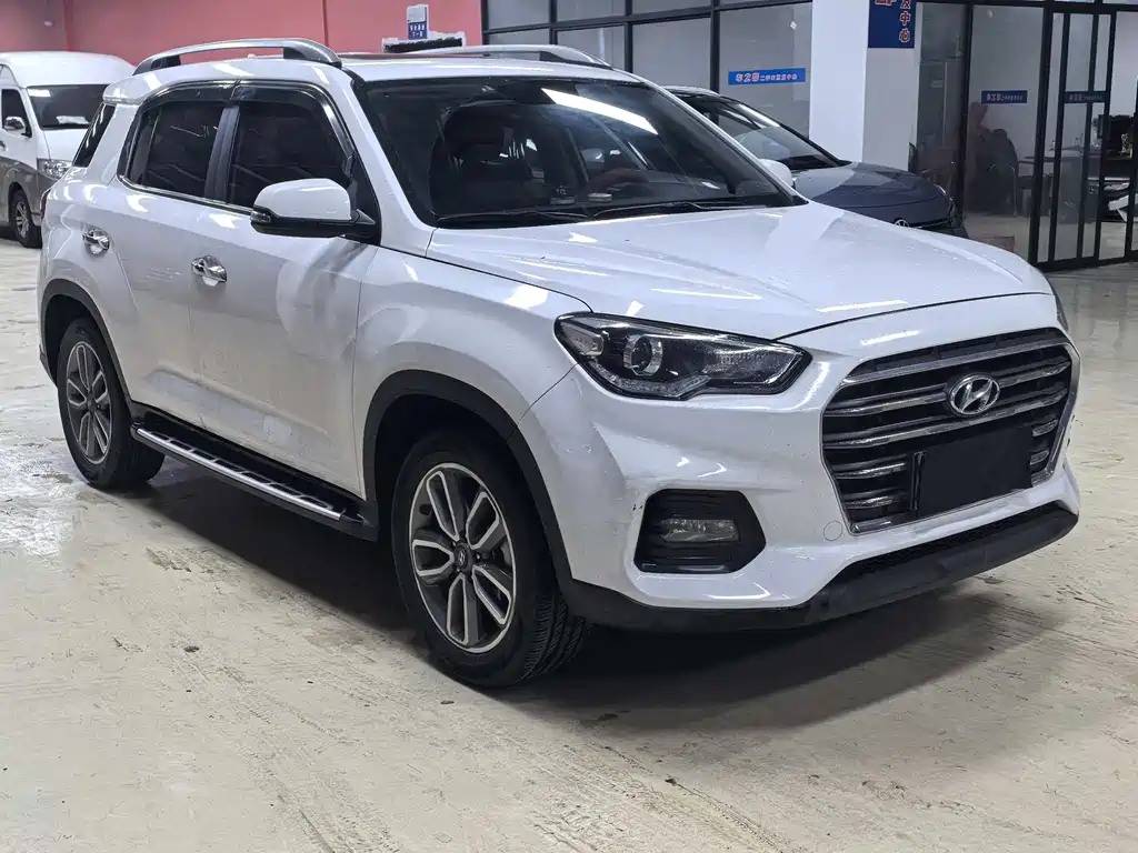 Beijing Hyundai ix35 2020 2.0L automatic two-wheel drive Zhiyong·Enjoy Edition купить на сайте DeffCars