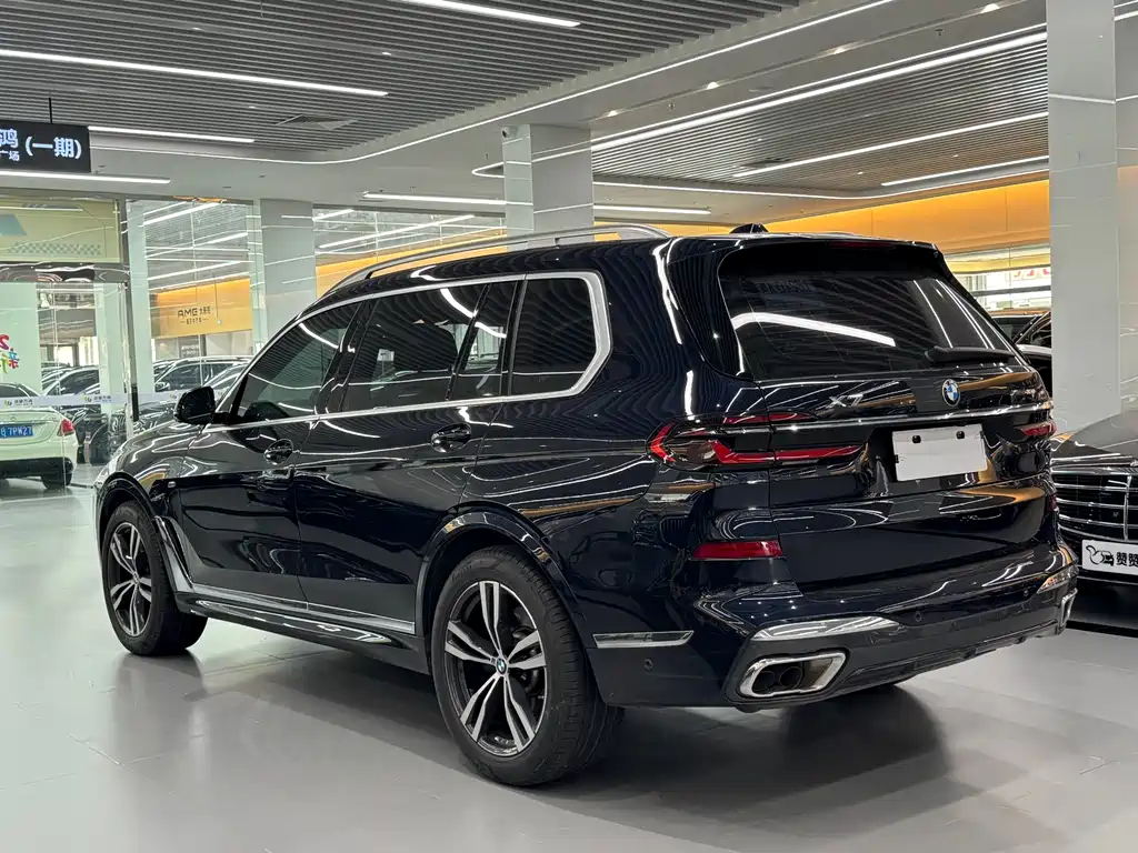 BMW X7 2023 xDrive40i Exclusive M Sports Package купить на сайте DeffCars