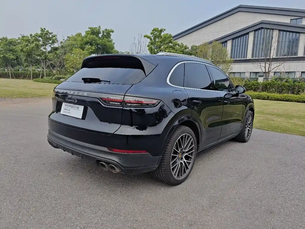 Cayenne 2022 Cayenne 3.0T Platinum Edition купить на сайте DeffCars