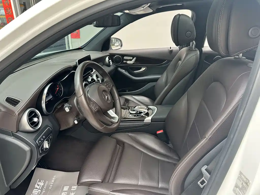 Mercedes-Benz GLC 2018 facelift GLC 260 4MATIC luxury model купить на сайте DeffCars