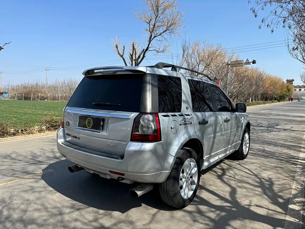 Freelander 2 2012 2.0T Si4 HSE gasoline version купить на сайте DeffCars