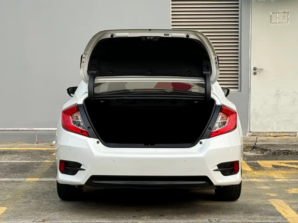Civic 2019 220TURBO Manual Power Control Version National VI купить на сайте DeffCars