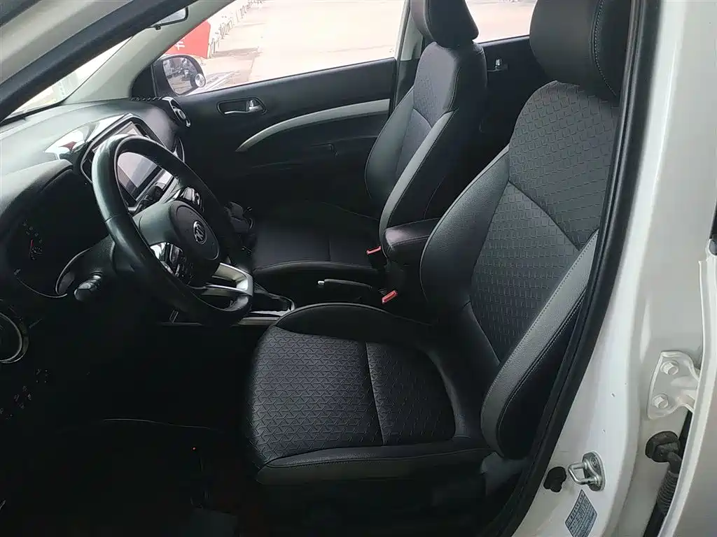 Yipao 2019 1.4L Automatic Fun Edition National V купить на сайте DeffCars