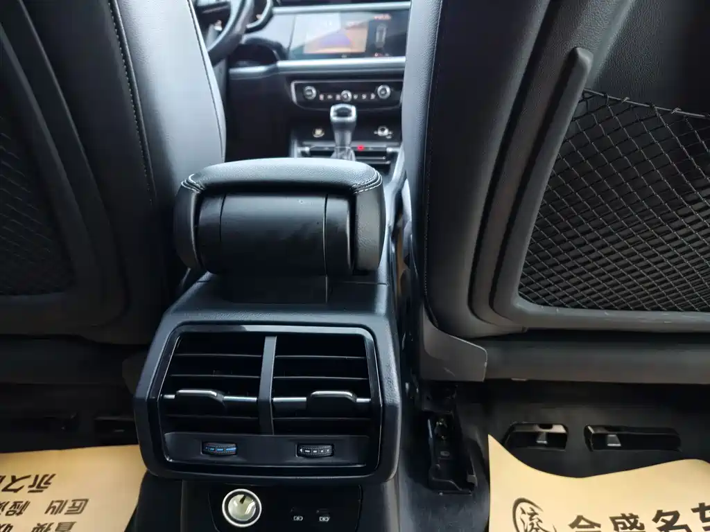 Audi Q3 2021 35 TFSI Fashionable and Dynamic купить на сайте DeffCars