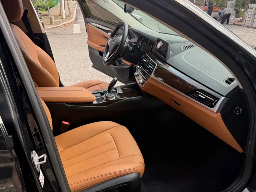 BMW 5 Series 2018 528Li Special Edition launched купить на сайте DeffCars