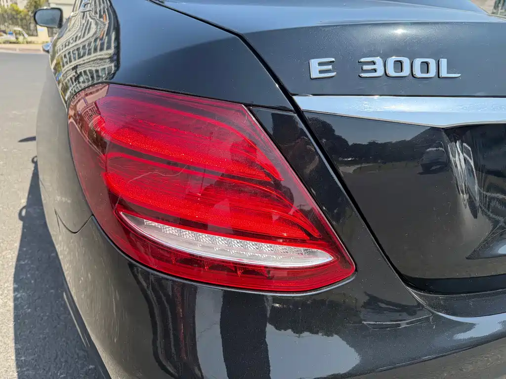 Mercedes-Benz E-Class 2019 E 300 L Sporty and Stylish купить на сайте DeffCars