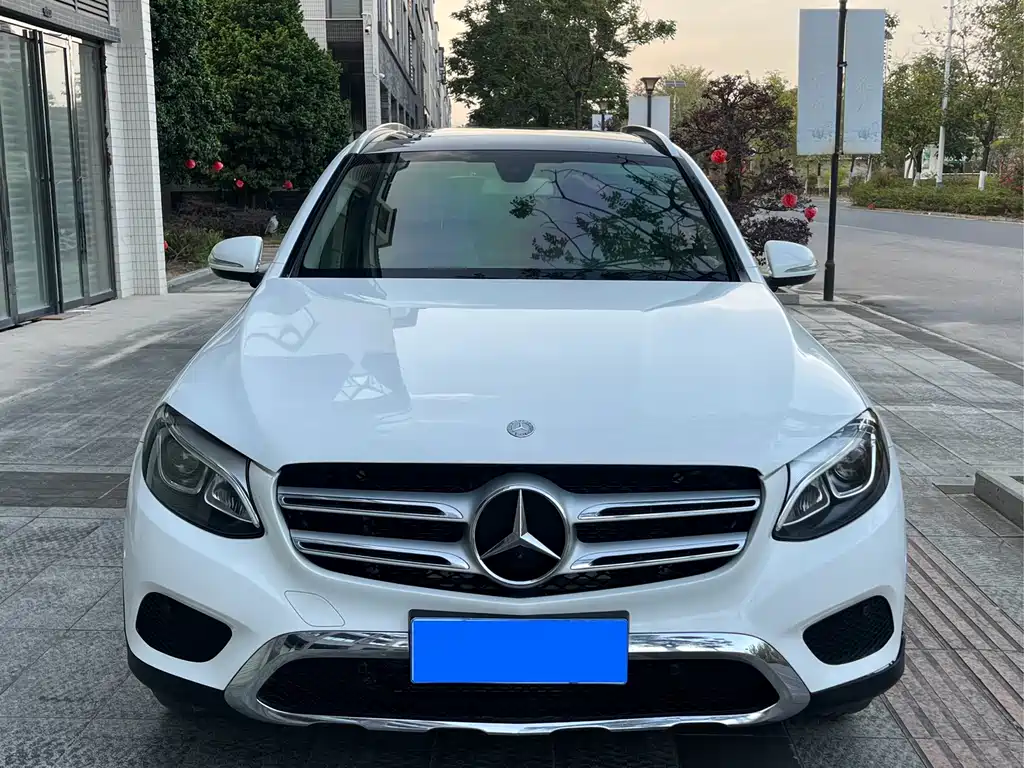 Mercedes-Benz GLC 2016 GLC 260 4MATIC Dynamic купить на сайте DeffCars