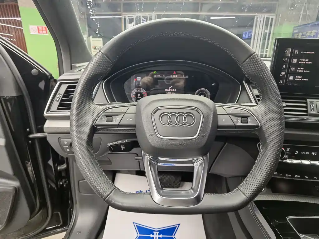 Audi Q5L Sportback 2022 facelift 40 TFSI luxury model купить на сайте DeffCars