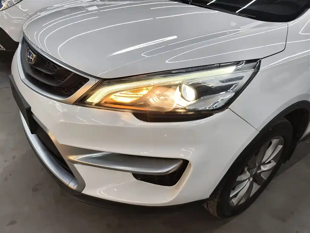 Emgrand GS 2018 Sports Edition 1.8L Automatic Style купить на сайте DeffCars