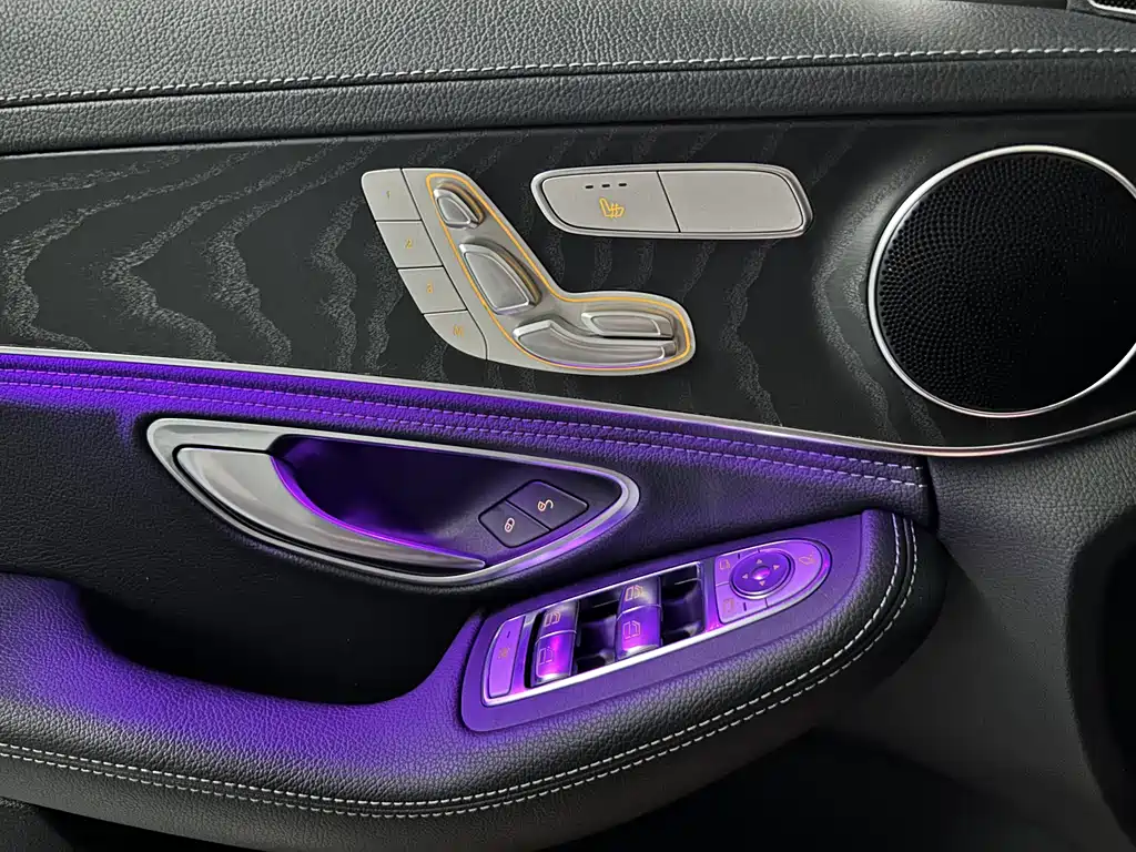 Mercedes-Benz C-Class 2020 facelift C 260 L sports version купить на сайте DeffCars