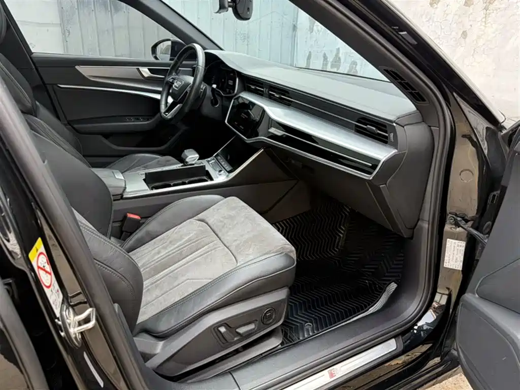 Audi A6L 2022 45 TFSI Premium Dynamic Model купить на сайте DeffCars