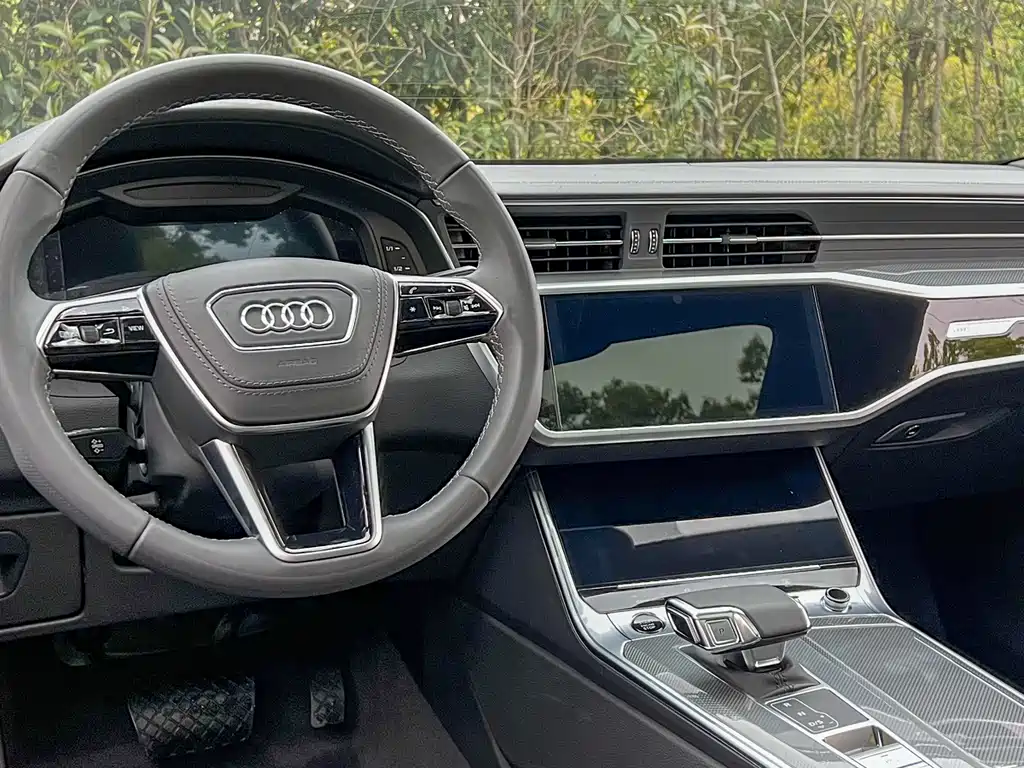 Audi A6L 2024 45 TFSI Premium Dynamic Model купить на сайте DeffCars