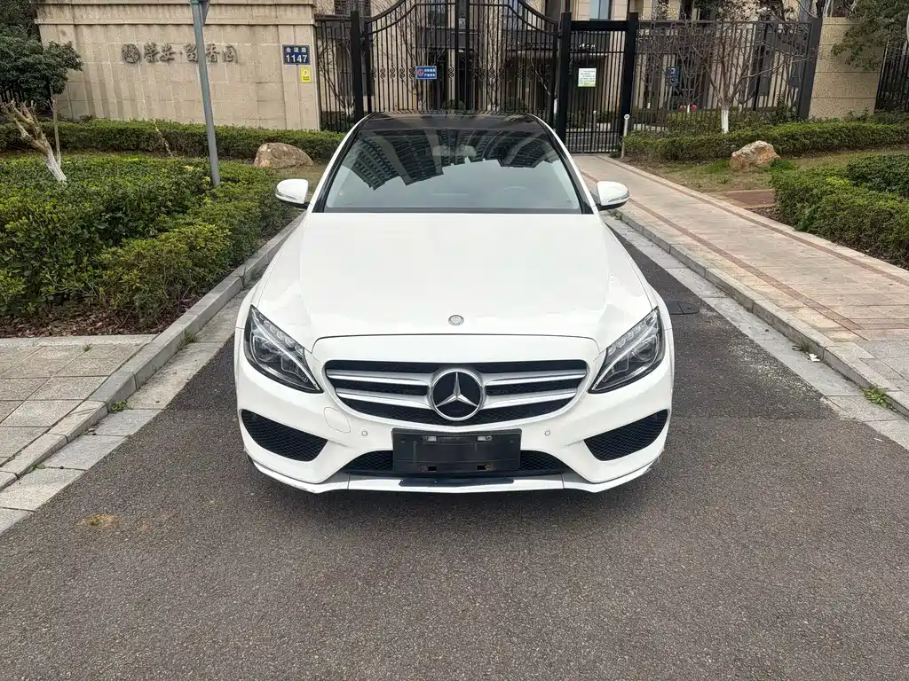 Mercedes-Benz C-Class 2016 C 200 L купить на сайте DeffCars