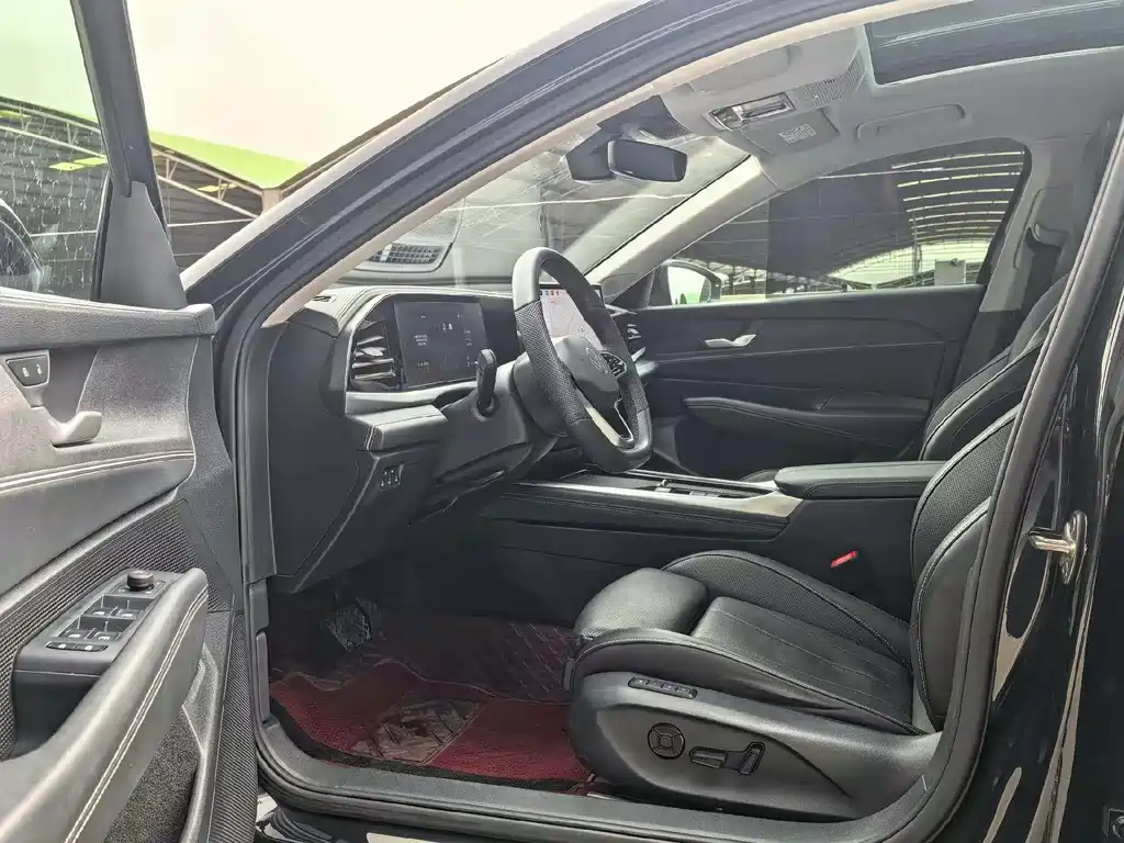 Passat 2025 Pro 380TSI Starry Sky Dragon Edition купить на сайте DeffCars