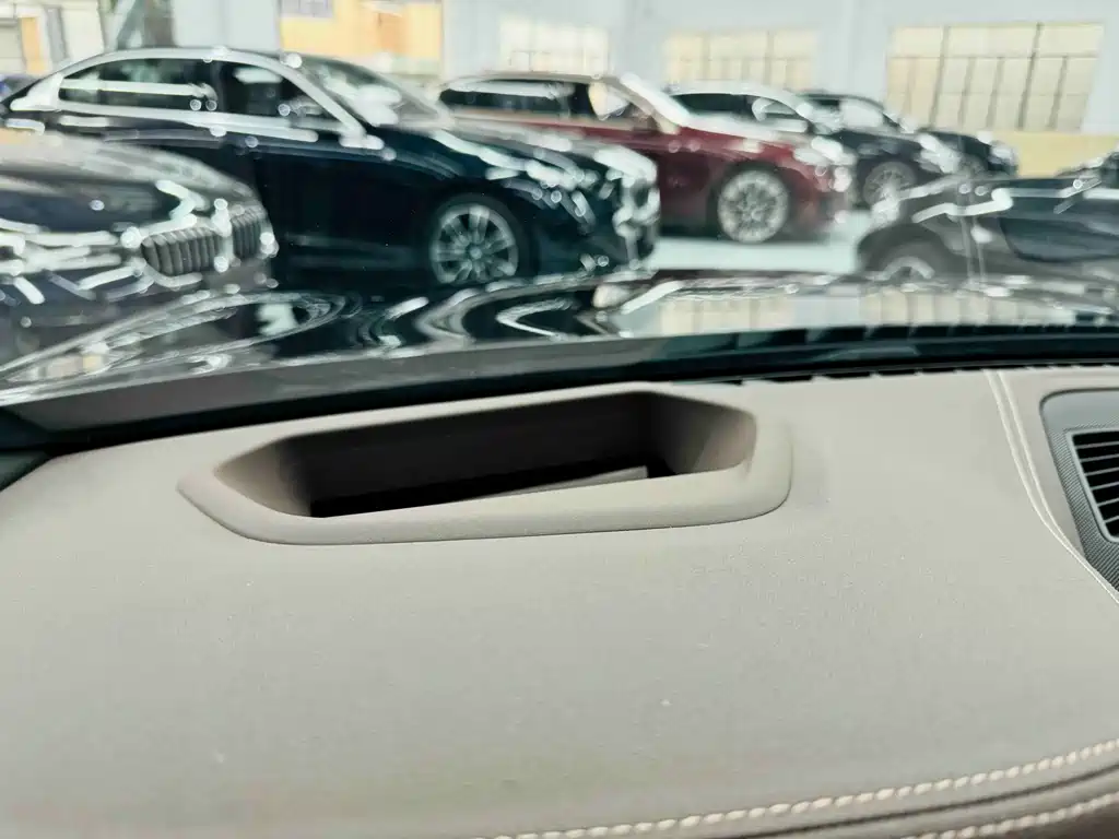 BMW 5 Series 2021 530Li Exclusive M Sports Package купить на сайте DeffCars
